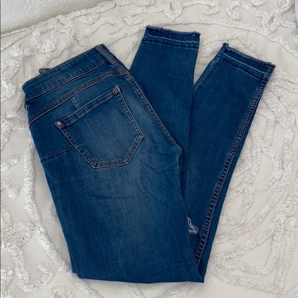Mid Raised Skinny Jeans